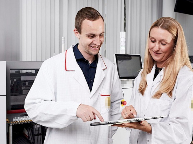 Modern SMT Equipment