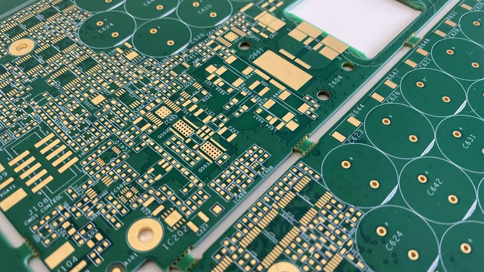 PCB (1)_1589_893.jpg